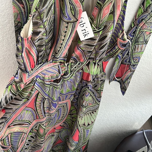 ✨NWT✨ FAB’RIK Stunning Halter Maxi with Tie Neck - Picture 6 of 6